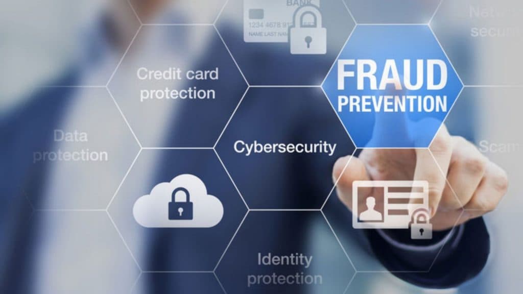 Streaming Fraud Detection